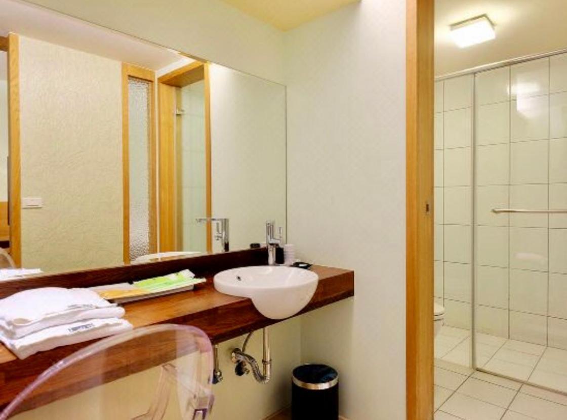 Pretty B&B Kota Hualien Bagian luar foto